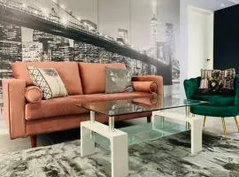 Southbank Modern Luxe Apartment