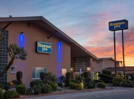 Rodeway Inn Near University-Gateway to Yosemite, hotel near Merced Municipal Airport (Macready Field) - MCE, 