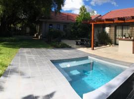 28 La Rochelle, hotel a Kimberley