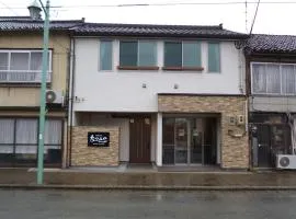 ホステルたつみや
