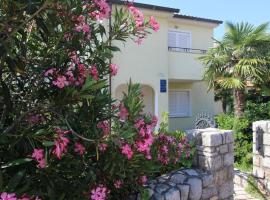 Apartments Grahovac, hotel v destinaci Malinska