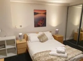 Birmingham Diamond, 2 bedroom Apartment