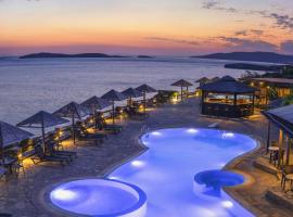 Blue Bay Resort Village, hotel in Batsi