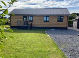 The Gallafield, Self Catering Bungalow , Stornoway, beach hotel in Stornoway