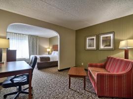 Clarion Inn & Suites - University Area, hotell i Cortland