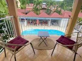 Appartement moderne à Pointe-Noire - 36 m² - Piscine & Jacuzzi