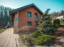 Vila Cherry, cabaña o casa de campo en Tuheljske Toplice