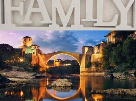 FAMILY apartment near Old Town – hotel w mieście Mostar