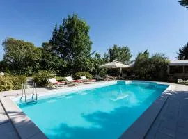 Villa Tramonto luxury apartment with private swimming pool