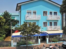 Hotel Antonella, hotel em Caorle