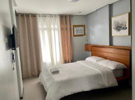 Philippa's Bed and Breakfast, hotel em Iloilo