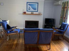 Orford Prosser Holiday Units