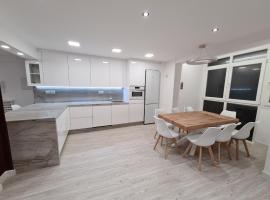 104A Apartamento a estrenar 11 Personas Centro