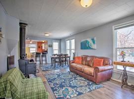 Downtown Home - 12 Mi to Black Canyon Natl Park!, hotel near Montrose Regional - MTJ, 