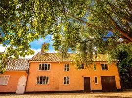 St Michael's Cottage, hotel in Rumburgh