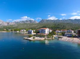 Pansion Croatia, hotel en Starigrad-Paklenica