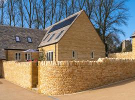 Maple House, hotel with jacuzzis in Chipping Campden