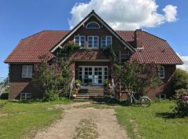Cosy apartment in Semlow Germany with garden, holiday rental in Semlow