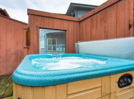 Abalone Alcove! Hot Tub! Pool Table! AMAZING VIEWS! Fast WiFi!! Dog Friendly!, Cottage in Dillon Beach