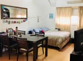 luminoso departamento a 100 metros de la quinta presidencial