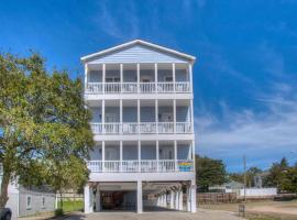 Ocean View Luxury Rental - Sleeps 16, hotel in Myrtle Beach