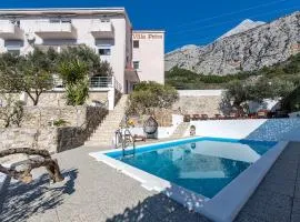 Villa Petra Apartment with private pool