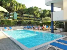 Green Holiday Wohnung mit Schwimmbad