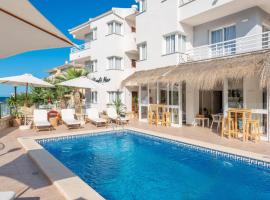 Baul&oacute; Mar Apartments