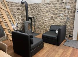 La maison Laugier charme, confort, authenticité, Hotel in Saint-Étienne-de-Tinée