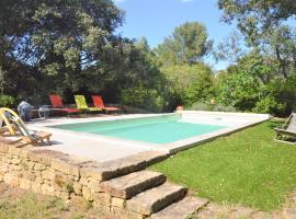 Nice Home In Grans With 3 Bedrooms, Outdoor Swimming Pool And Swimming Pool, вила в Grans