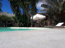 Cactus b&b Le casette di Marilena, bed & breakfast a Pantelleria