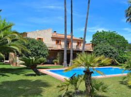 Villa Can Bast 106 by Mallorca Charme, хотел в Бинисалем