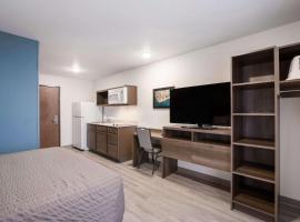 WoodSpring Suites Detroit Madison Heights