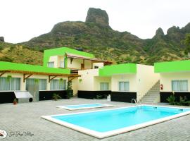 São Jorge Village Turismo, hotel v destinaci Rui Vaz