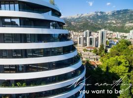 Amare Luxury Apartments, hotel cerca de Centro comercial TQ Plaza, Budva