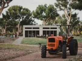 Banksia Park Cottages