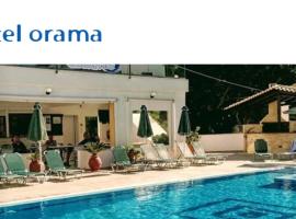 Hotel Orama-Matala: Matala şehrinde bir apart otel