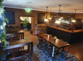 The Lancefield Lodge, hotell med parkering i Lancefield