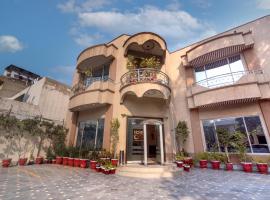 Hotel One Lalazar Multan, hôtel à Multan