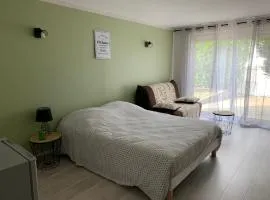 Chambre aux portes du marais Poitevin