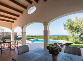 Villa Aldebaran, casa o chalet en Cala'n Bosch