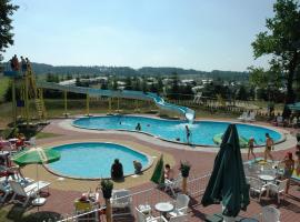 Camping 2000, hotel v destinaci Janův Důl