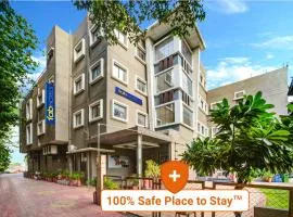 FabHotel Bee Town