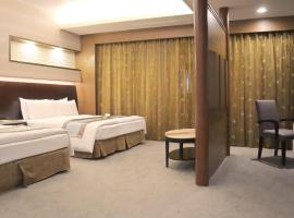 Ho Fong Business Stay, hotel in Fengyuan