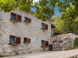 Old Stone House, hotell i Tribalj