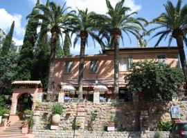 Auberge Les Gorges du Loup, hotel v destinácii Tourrettes-sur-Loup