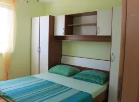 Summer house in Novalja