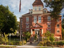 The Roosevelt Inn, B&B in Coeur d'Alene