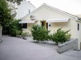 Apartments Vladimir 2835