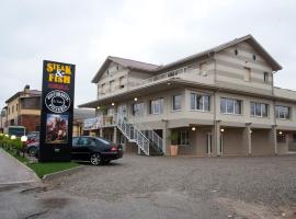 Hotel Steak & Fish Grill, hotel v destinaci San Colombano al Lambro